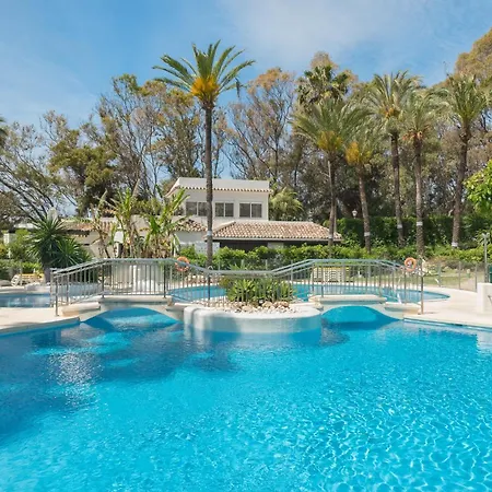 Apto. Residencial En Golden Lägenhet Marbella